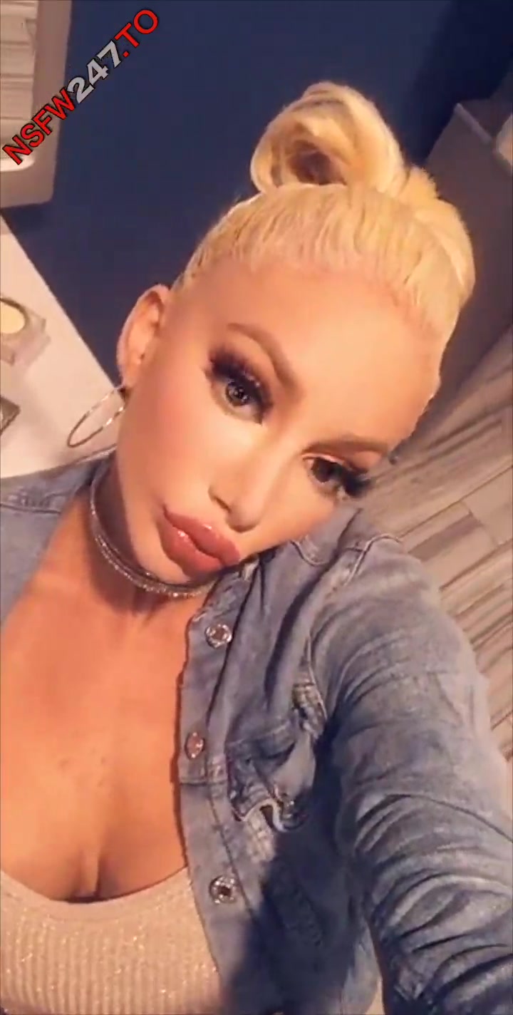 Nicolette Shea Tease Show Snapchat Xxx Porn Videos