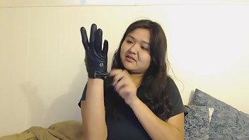 Deesdeepthroat Trying On New Gloves 2 Xxx Premium Porn Videos