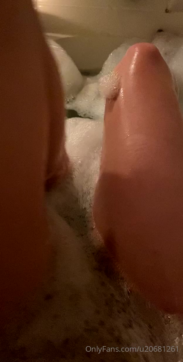 kenzieaaliyahxo come take a bath with meee onlyfans xxx porn