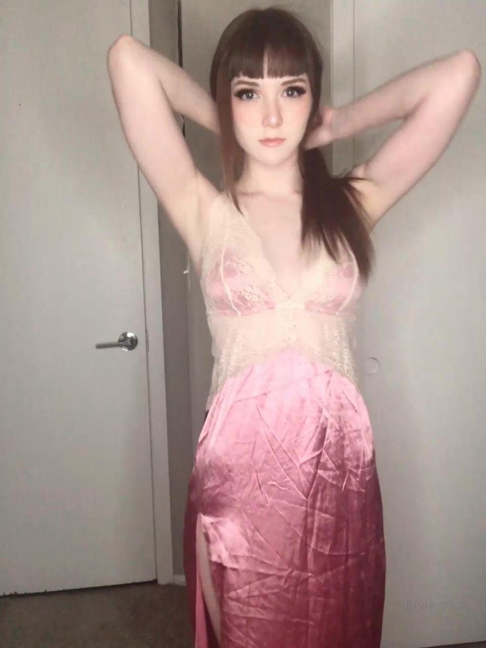 emiigotchi i m feeling like a princess today. tip 5 on xxx onlyfans porn videos