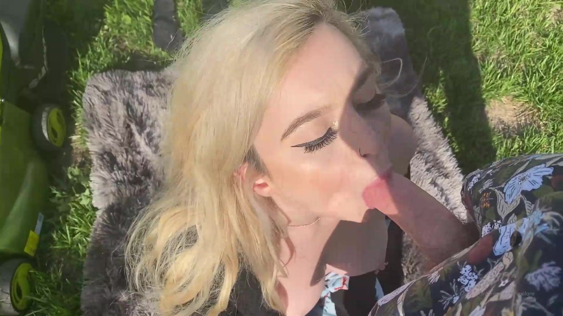 lexilore sucking dick outside is exhilarating xxx onlyfans porn videos