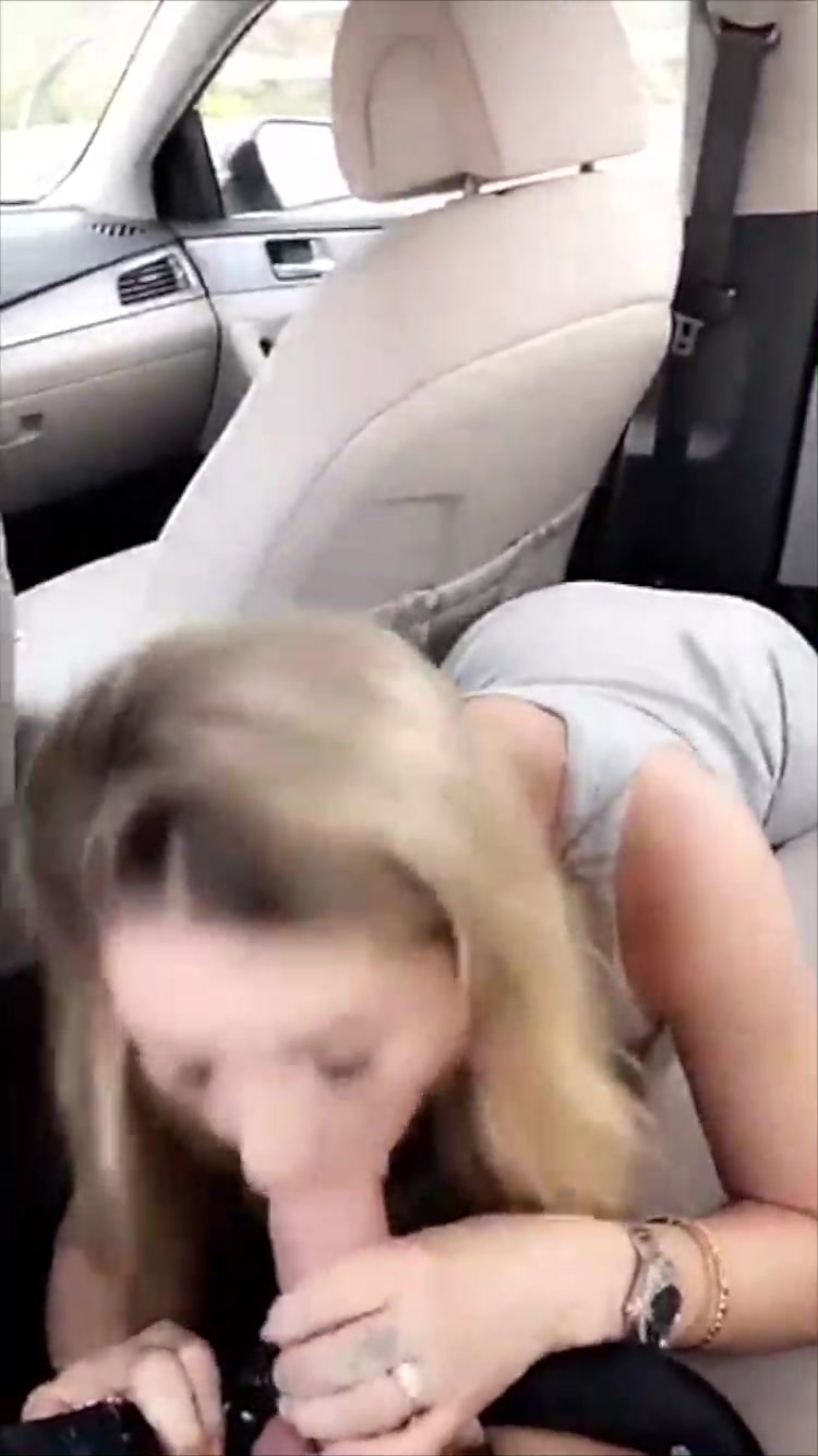 Austin Reign public in car snapchat premium porn videos