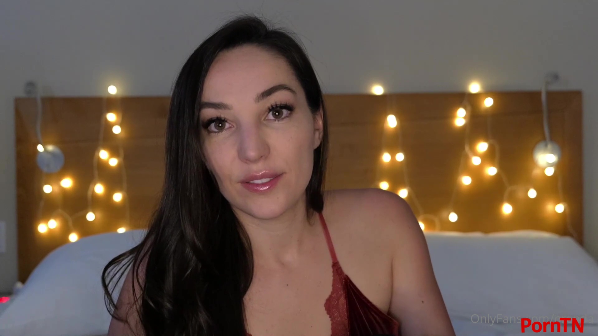 Orenda ASMR OnlyFans - Love Is That Tingle