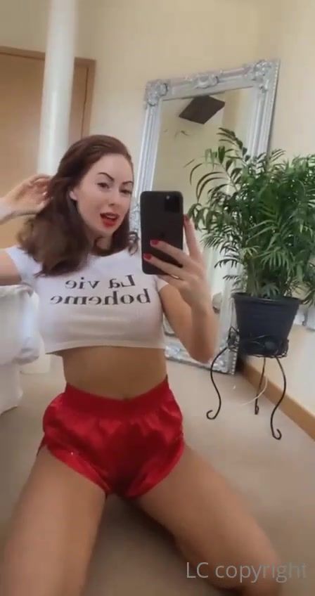 misslauracarter 12 04 2021 wow wow wow i found my legendary big brother crop top who remembe xxx onlyfans porn