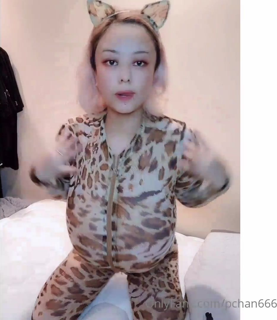 pchan666 hello this is a of dancing in a female leopard cost xxx onlyfans porn videos