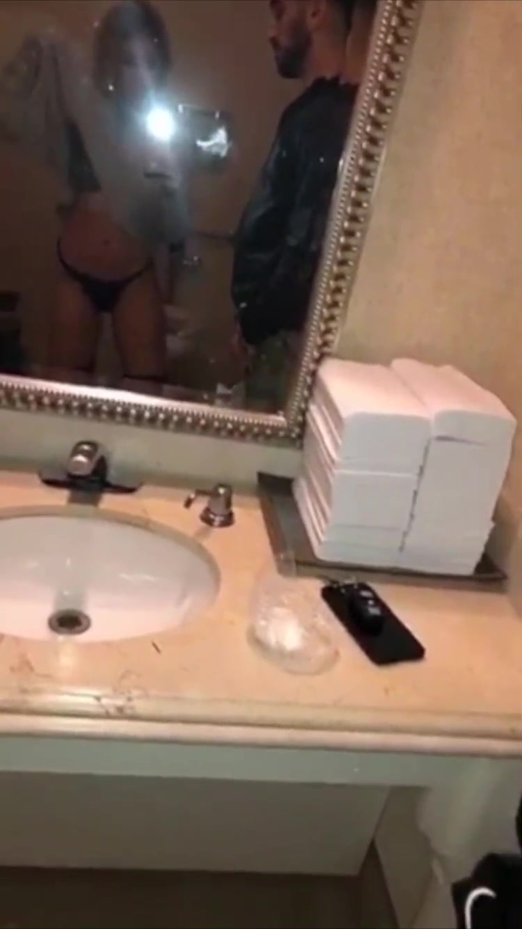 Austin Reign toilet sex snapchat premium porn videos