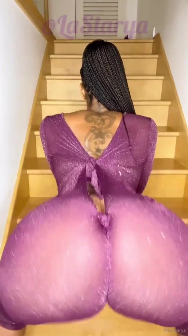 LaStarya Twerk that phat ass