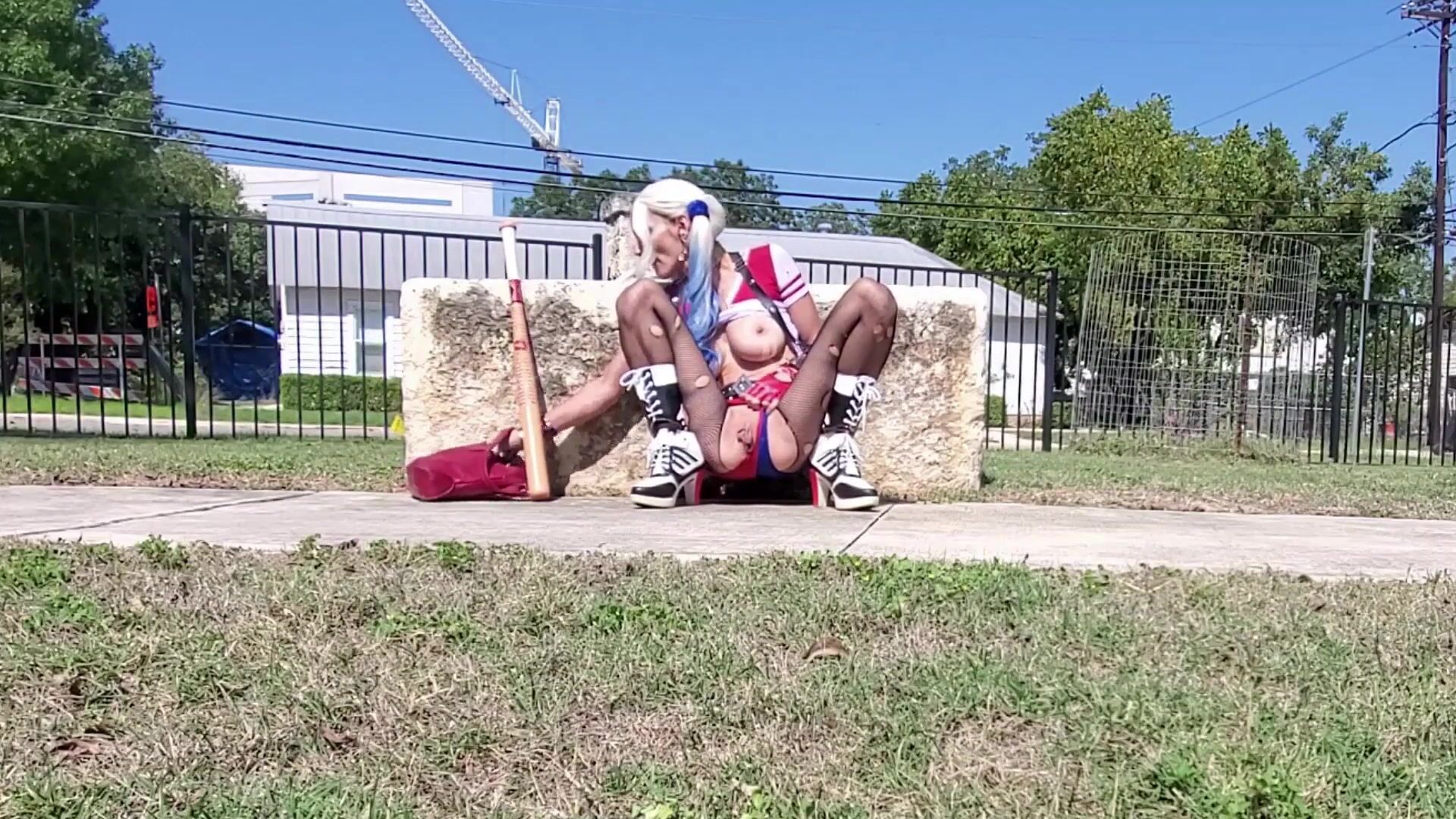 Hope In Public - Harley Quinn Public BBC Masturbation Part 2