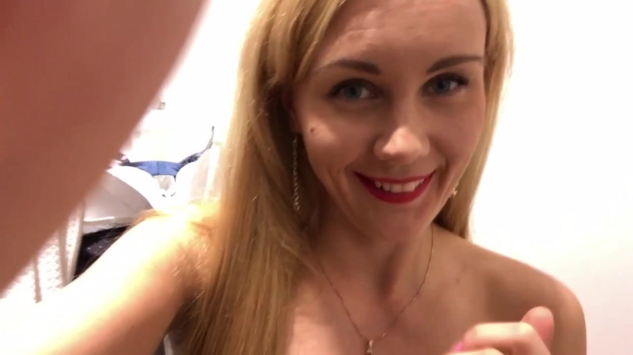 Iviroses stuffing panties in mall