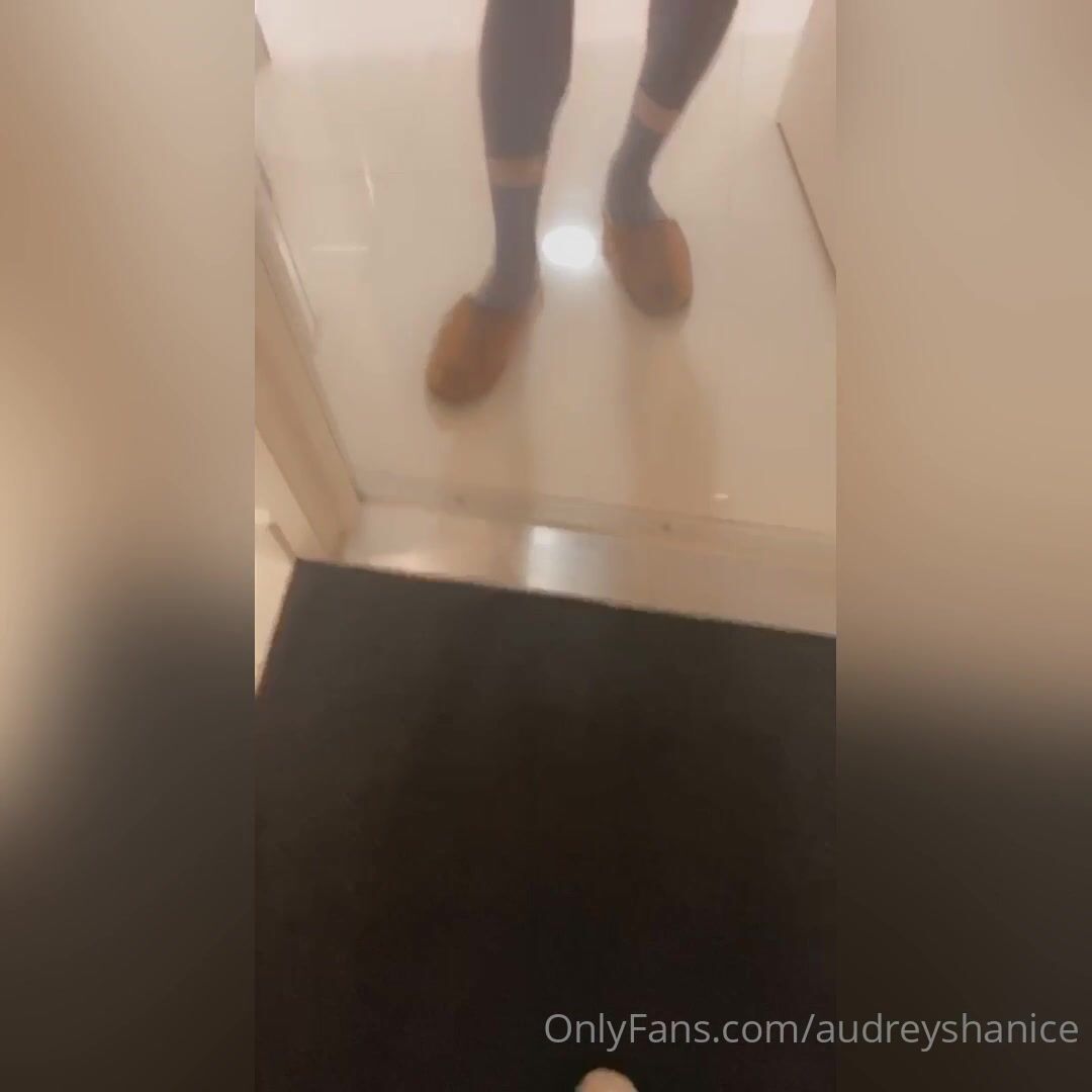 audreyshanice fucked my biggest fan i ll throw in a bonus once