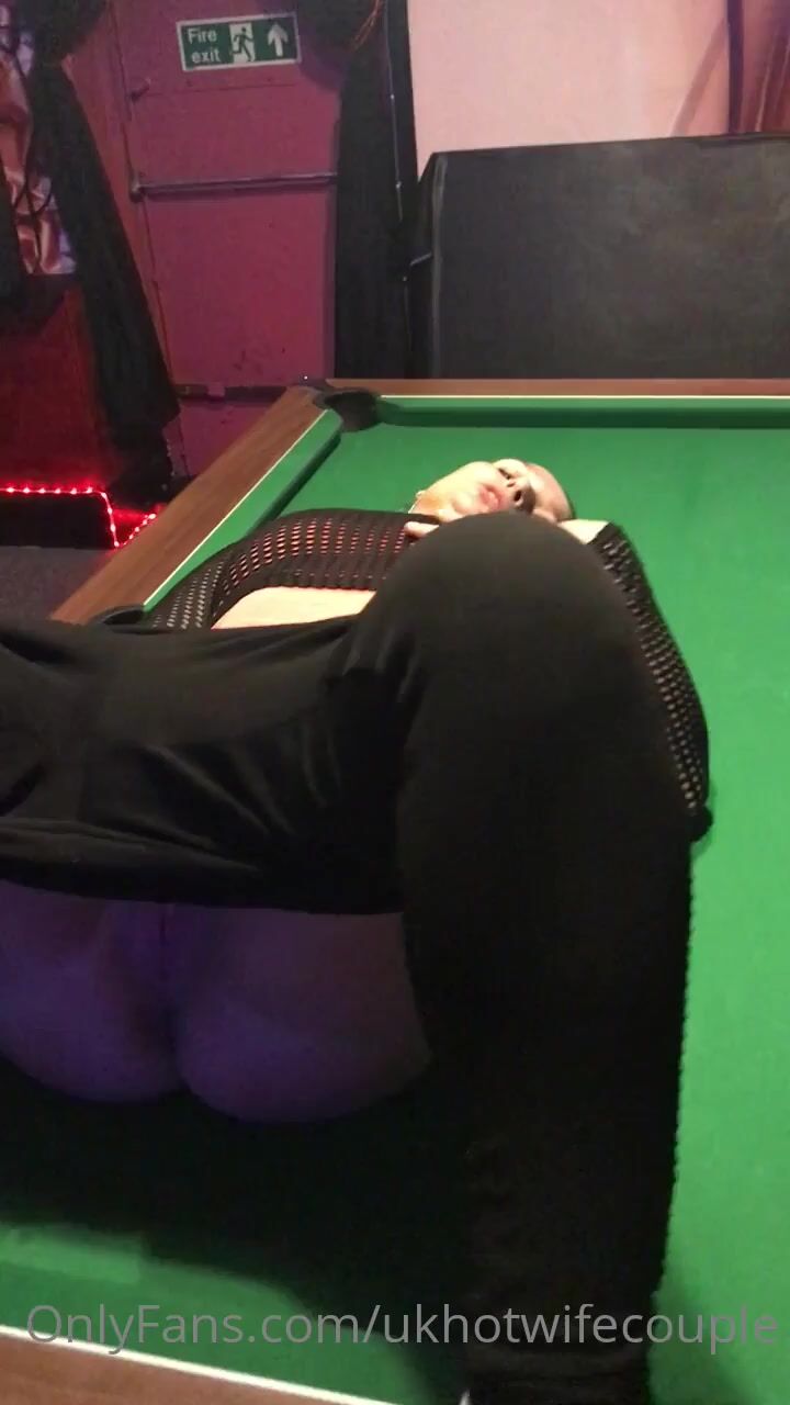 ukhotwifecouple anyone for a game of pool i mean it s more like snooker as i know you wanna pot the bro