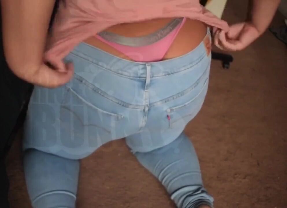 ricebunny showing off my whale tail xxx video