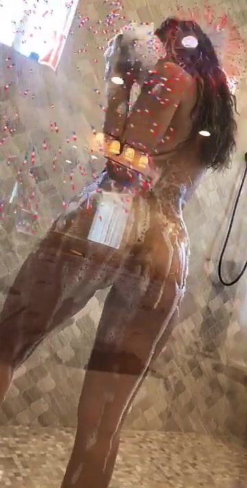 Ana Cheri – Naked in the shower