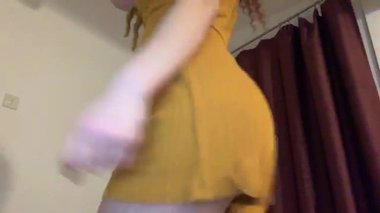 sexy booty shaking veveritza25 twitch streamer