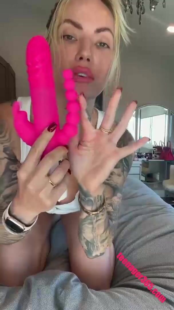 viking barbie big dick for my pussy & vibrating anal beads 2021/08/06