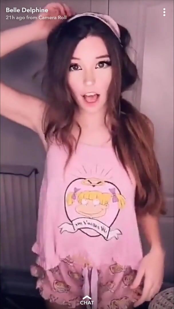 Belle Delphine bellewetpjsnapthothubv premium porn video