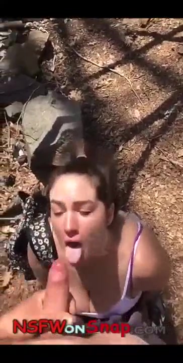 Lee Anne outdoor quick blowjob snapchat free