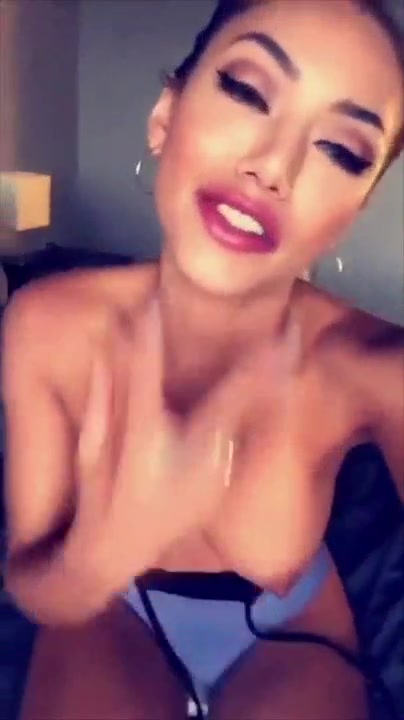 Gwen Singer orgasm face show snapchat free