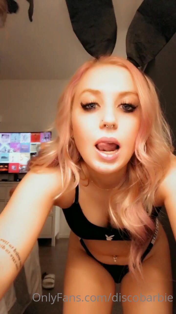 katiewarren18vip Ft my bestfriend xxx onlyfans porn video