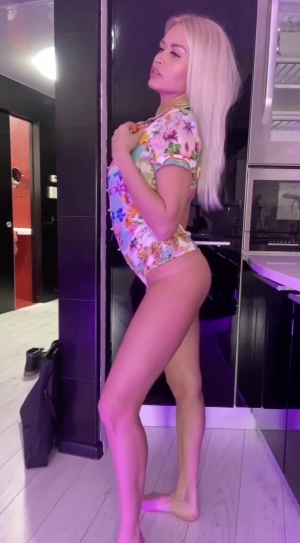 mrs miley spring mood with flowers xxx onlyfans porn video