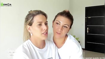 natyniklos2 Chaturbate nude cams