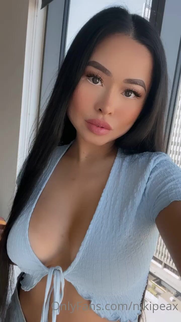 Nikipeax like all my photos message me w done i ll send you a video xxx onlyfans  porn videos